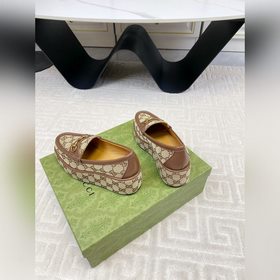 Gucci/Гуччи 2025 осень-зима новинка на толстой подошве седловидно