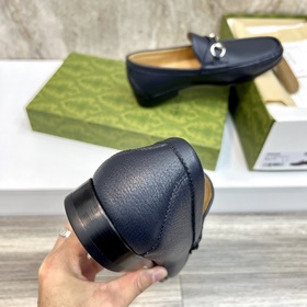 Оригинальная кожаная подошва. Бренд： GUCCI Стандартный размер： му
