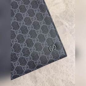 Представляем новую коллекцию Gucci. Сумка с контрастным двухцветн