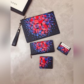 Официальный сайт Gucci обновлен! Впечатляющий 3D-дизайн с модулям