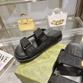 9115-8 Black G (35-42) Этот продукт из коллекции Gucci Lido вдохн