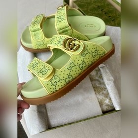GUCCi2025 ранневесенняя коллекция GG классические сандалииз ткани