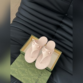 Новейшие джелевые тапочки Gucci 2025 Высокая версия из материала 