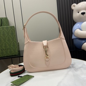 Новинка Маленькая сумка через плечо из серии Gucci Jackie. Эта но