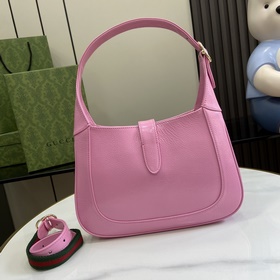 Новинка Маленькая сумка через плечо из серии Gucci Jackie. Эта но