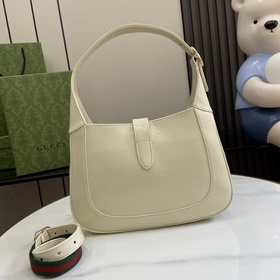 Новинка Маленькая сумка через плечо из серии Gucci Jackie. Эта но