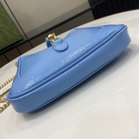 Новинка Мини-сумка через плечо Gucci Jackie Notte. Эта новая сумк