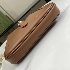 Новинка Мини-сумка через плечо Gucci Jackie Notte. Эта новая сумк