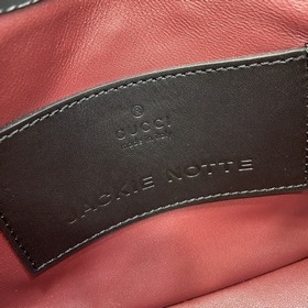 Новинка Мини-сумка через плечо Gucci Jackie Notte. Эта новая сумк