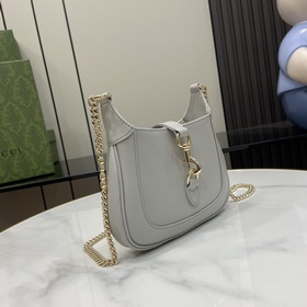 Новинка Мини-сумка через плечо Gucci Jackie Notte. Эта новая сумк
