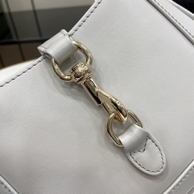 Новинка Мини-сумка через плечо Gucci Jackie Notte. Эта новая сумк