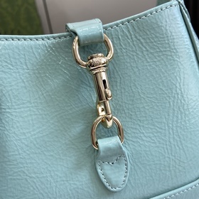 Новинка Мини-сумка через плечо Gucci Jackie Notte. Эта новая сумк