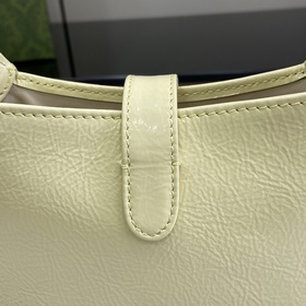 Новинка Мини-сумка через плечо Gucci Jackie Notte. Эта новая сумк