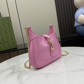 Новинка Мини-сумка через плечо Gucci Jackie Notte. Эта новая сумк