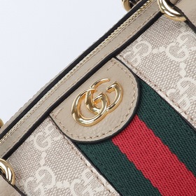 Новая модель, качество как в фирменном магазине, подлинный товар,