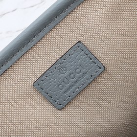Новая модель, качество как в фирменном магазине, подлинный товар,