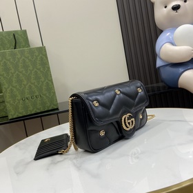 Мини-сумка GG Marmont (с кард-холдером) Стиль с переплетением сте