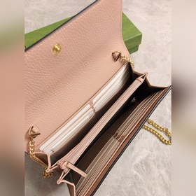 Новинка от Gucci! Изготовлена из импортной кожи ниток, новая сери
