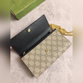 Новинка от Gucci! Изготовлена из импортной кожи ниток, новая сери