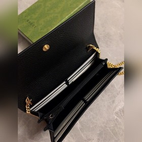 Новинка от Gucci! Изготовлена из импортной кожи ниток, новая сери