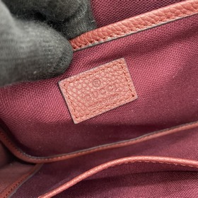【Новинка】 Маленькая сумка-тоут из серии Jackie от Gucci. Серия Ja