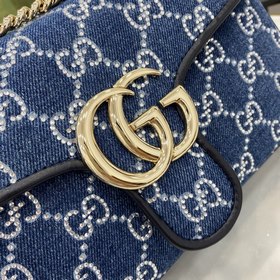 Новинка Джинсовая сумка через плечо GG Marmont. Этот аксессуар из