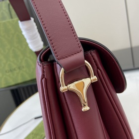 Новинка Сумка через плечо Gucci Horsebit 1955 В рекламной кампани