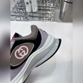 Кроссовки Gucci Run / модель для пар Кроссовки Gucci Run; новейша