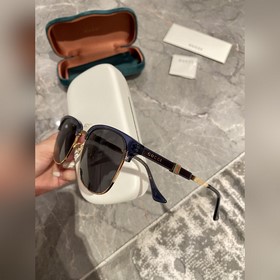 Новинка на официальном сайте Мужские солнцезащитные очки Gucci 