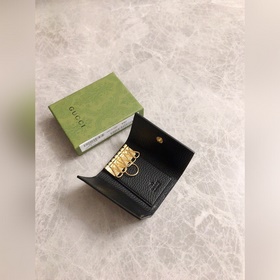 Новинка от Gucci! Изготовлена из импортной кожи ниток, новая сери