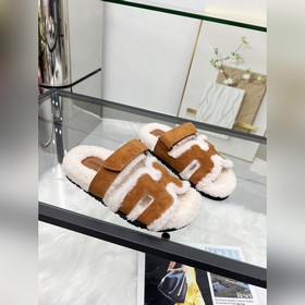 【HERMES】 Классическая популярная модель шерстяных тапочек от Herm
