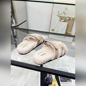 【HERMES】 Классическая популярная модель шерстяных тапочек от Herm