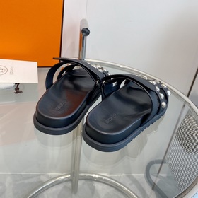 Мужские и женские модели в новых цветах с заклепками Hermes, сери