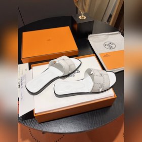Новинка! HERMES Hermes, новая модель H-拖 2025 года, очень привлек