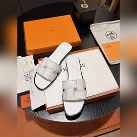 Новинка! HERMES Hermes, новая модель H-拖 2025 года, очень привлек