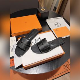 Новинка! HERMES Hermes, новая модель H-拖 2025 года, очень привлек