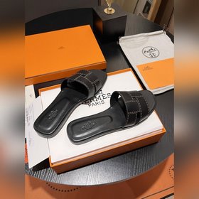 Новинка! HERMES Hermes, новая модель H-拖 2025 года, очень привлек
