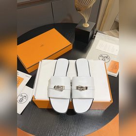 Hermes 2025 новая модель, классические тапочки с застежкой Kelly,
