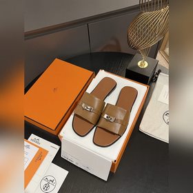 Hermes 2025 новая модель, классические тапочки с застежкой Kelly,