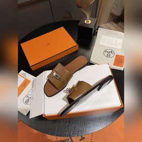 Hermes 2025 новая модель, классические тапочки с застежкой Kelly,
