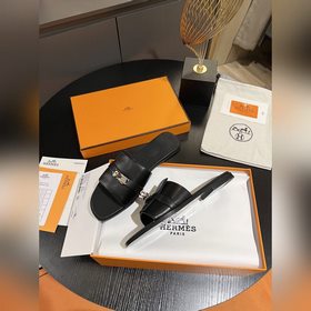 Hermes 2025 новая модель, классические тапочки с застежкой Kelly,