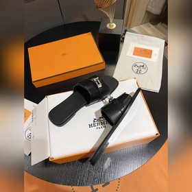Hermes 2025 новая модель, классические тапочки с застежкой Kelly,