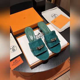 Hermes 2025 новая модель, классические тапочки с застежкой Kelly,