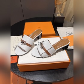Hermes 2025 новая модель, классические тапочки с застежкой Kelly,
