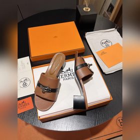 Hermes 2025 новая модель, классические тапочки с застежкой Kelly,