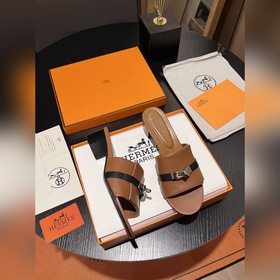 Hermes 2025 новая модель, классические тапочки с застежкой Kelly,