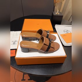 Hermes 2025 новая модель, классические тапочки с застежкой Kelly,