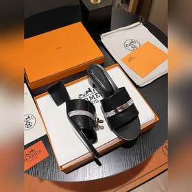 Hermes 2025 новая модель, классические тапочки с застежкой Kelly,
