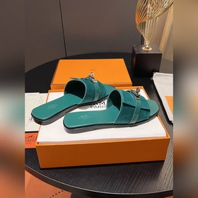 Hermes 2025 новая модель, классические тапочки с застежкой Kelly,