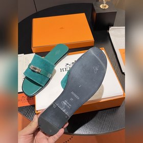 Hermes 2025 новая модель, классические тапочки с застежкой Kelly,